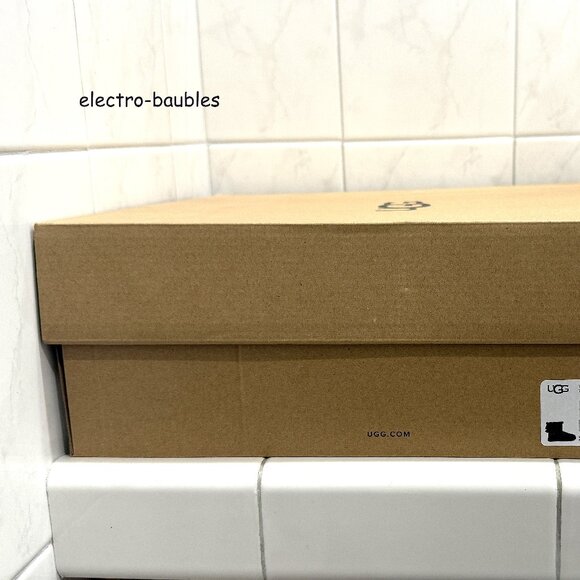 Black Ugg Australia Boots Sz 8 With Metallic Sparkle - MINT Condition - Picture 9 of 16